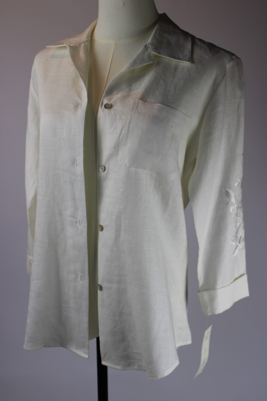 Edward Irish Linen Blouse – 100% Irish Linen, Size S, NOS, White Button‑Down